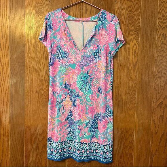Lilly Pulitzer V Neck Sophiletta Dress Fished My Wish Multi EUC UPF 50 + LG - Picture 5 of 10